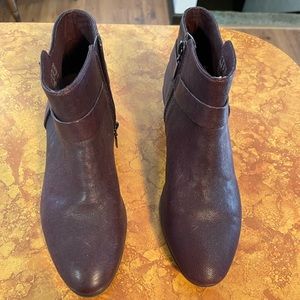 Clarks Ankle Boots 8.5